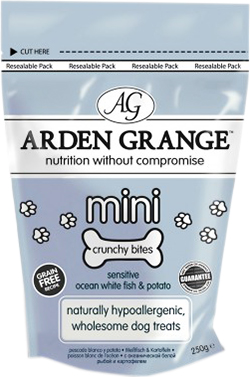 Arden Grange Mini Sensitive Crunchy Bites с океанической рыбой