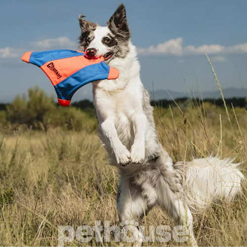 Chuckit! Flying Squirrel M Іграшка літаюча білка для собак