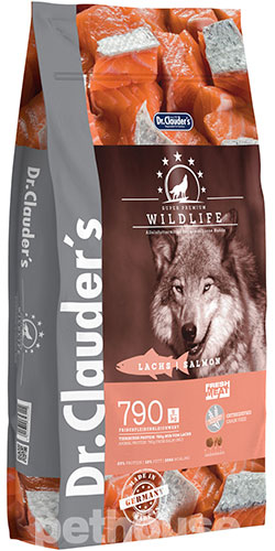 Dr. Clauder’s Dog Wildlife Salmon