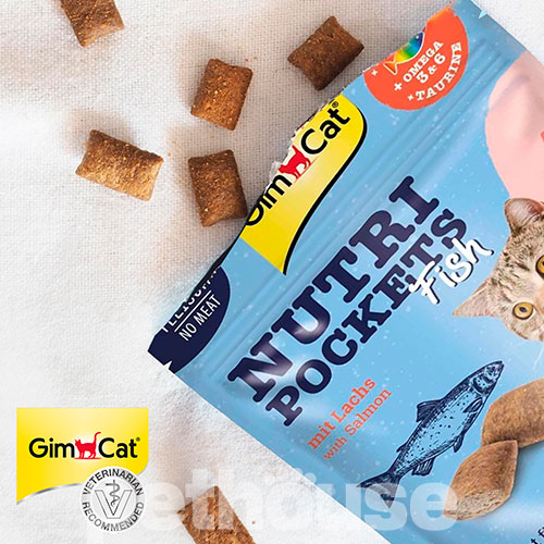GimCat Nutri Pockets Fish Salmon - подушечки з лососем для котів