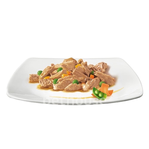 Gourmet A La Carte Шматочки з індичкою, зеленим горошком і морквою в підливі