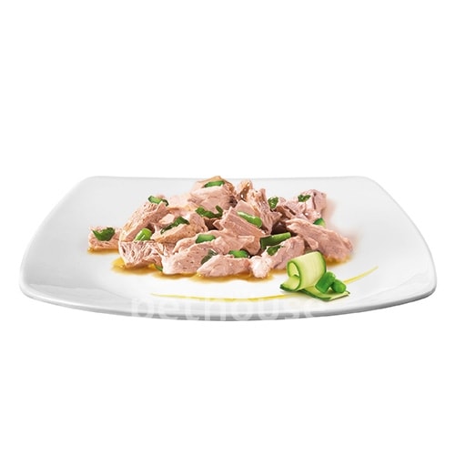 Gourmet A La Carte Кусочки с лососем, шпинатом, зелеными бобами и кабачками в подливке