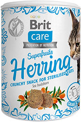Brit Care Cat Snack Superfruits Herring Лакомство для стерилизованных кошек