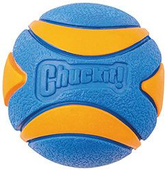 Chuckit! Ultra Squeaker Ball Small Мяч с пищалкой для собак малых пород